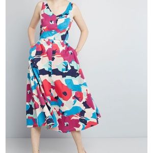 ModCloth  EMILY AND FIN dress NWT